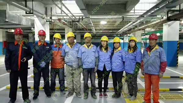 環(huán)瑞安裝團(tuán)隊