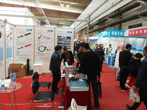 長春暖通展環(huán)瑞電伴熱展臺現(xiàn)場